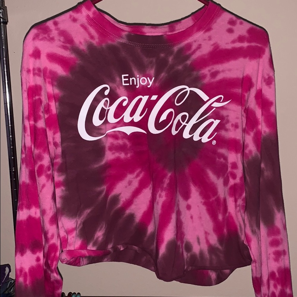 Long sleeved cropped ‘Coca-Cola’ top